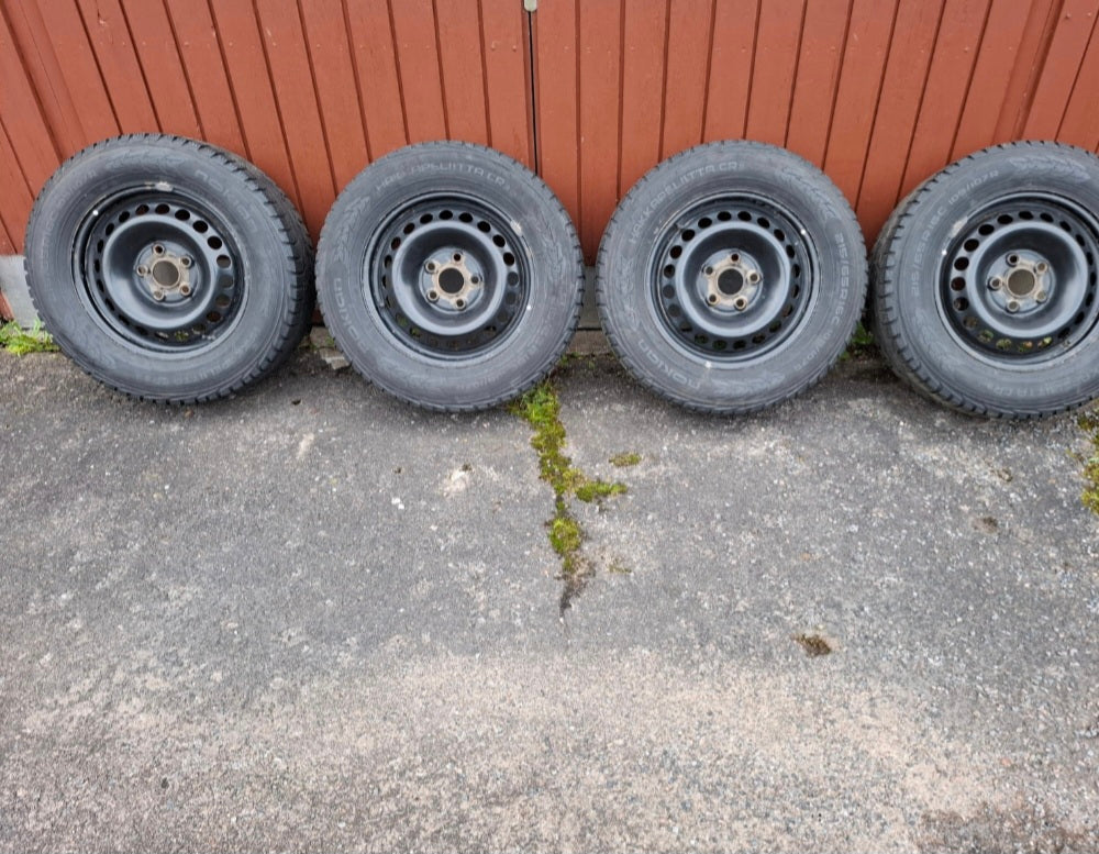 Volkswagen transporter kitkarenkaat peltivanteineen