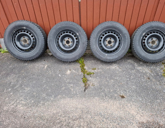 Volkswagen transporter kitkarenkaat peltivanteineen